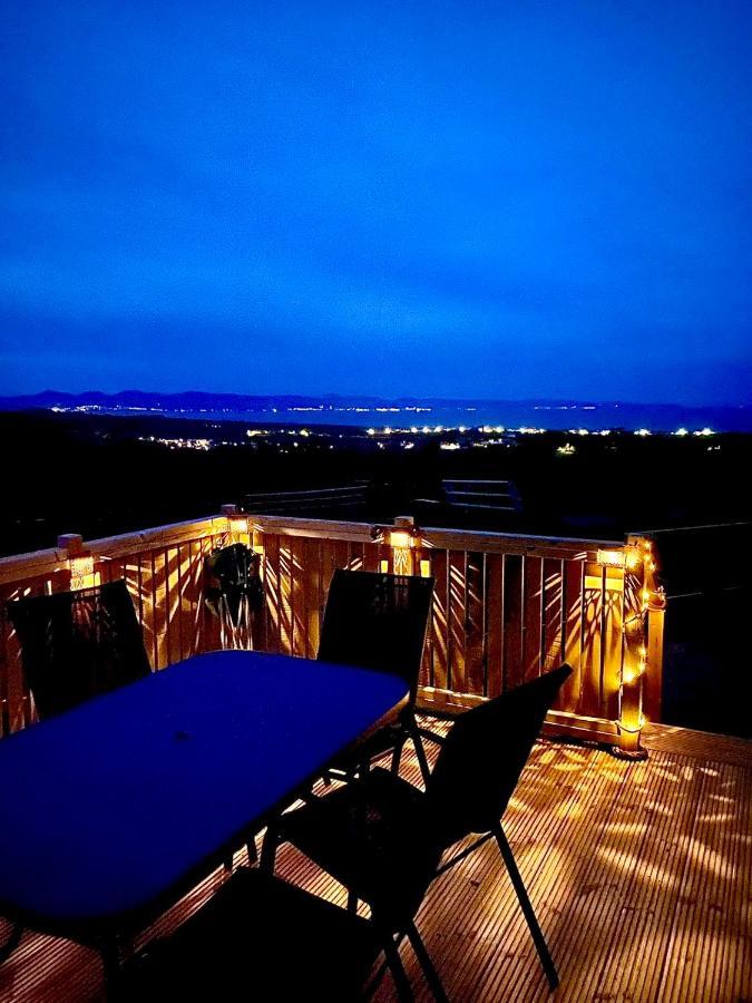 Snowdon Bay - North Wales - Stunning Llyn Peninsula Mountain & Ocean Views - Wilde Retreats Vila Pwllheli Exterior foto