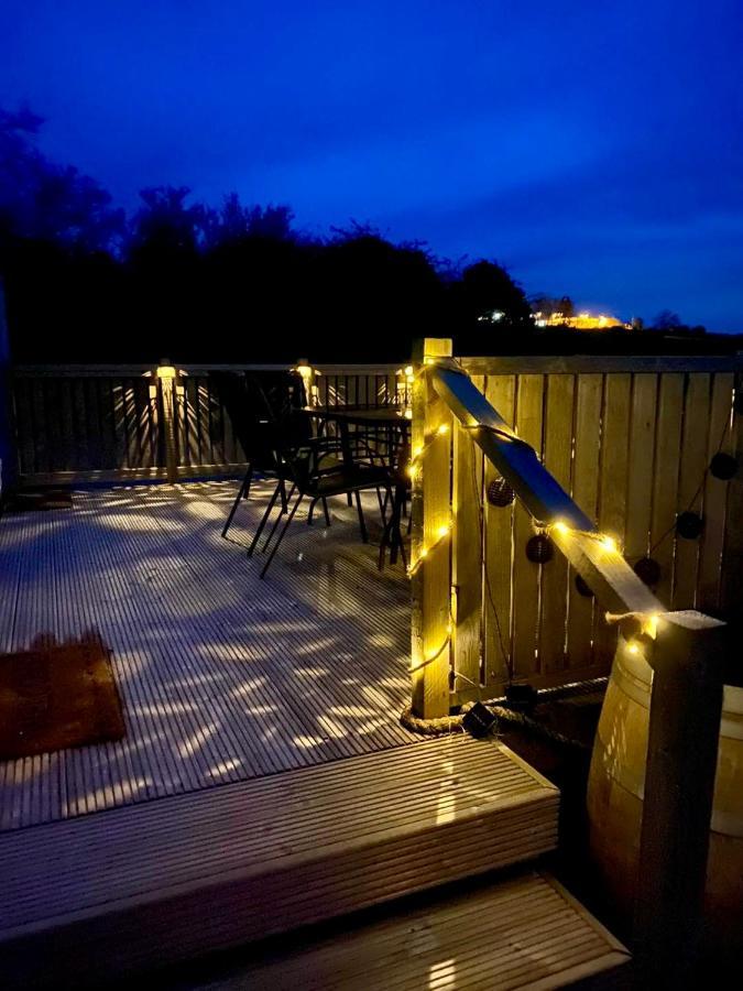 Snowdon Bay - North Wales - Stunning Llyn Peninsula Mountain & Ocean Views - Wilde Retreats Vila Pwllheli Exterior foto