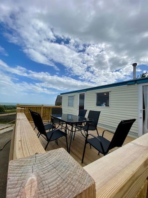 Snowdon Bay - North Wales - Stunning Llyn Peninsula Mountain & Ocean Views - Wilde Retreats Vila Pwllheli Exterior foto